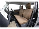 【２列目シート】もちろんシート状態良好♪大人でもゆったりと座って頂けますので、大人数でのお出かけもラクラクです★ご家族で、気の知れた仲間で、ドライブに行くのが楽しみですね！！