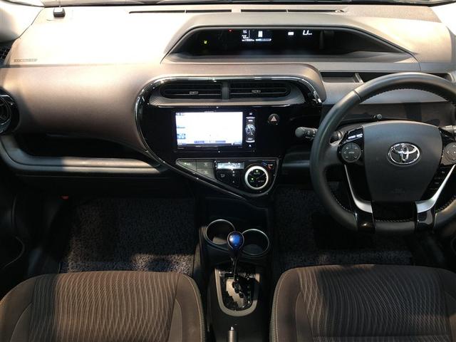 アクア Ｇ　誤発進抑制機能　バックモニタ　セキュリティー　デュアルエアバック　ナビＴＶ　Ｉ－ＳＴＯＰ　ＬＥＤ　パワーウィンドウ　地デジ　ＥＳＣ　ＡＴエアコン　ＡＢＳ　パワーステアリング　オートクルーズ　アルミ（3枚目）