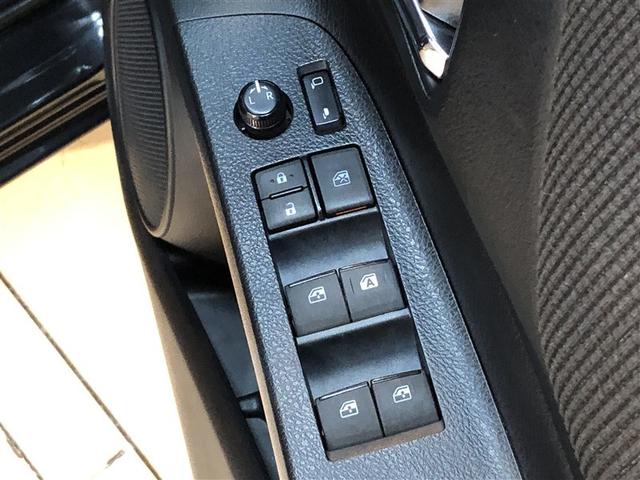 シエンタ Ｇ　クエロ　点検記録簿　衝突被害軽減ブレーキ　両側パワースライドドア　ＬＥＤヘッドランプ　４ＷＤ　ドラレコ　寒冷地仕様　ナビ＆ＴＶ　バックカメラ　ミュージックプレイヤー接続可　ＥＴＣ　メモリーナビ　盗難防止装置（17枚目）