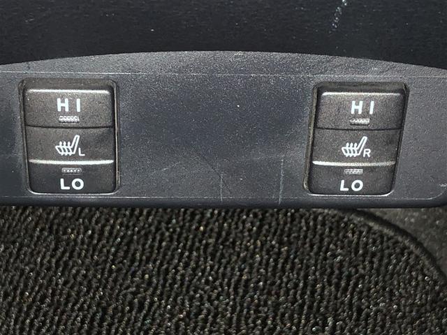 シエンタ Ｇ　クエロ　点検記録簿　衝突被害軽減ブレーキ　両側パワースライドドア　ＬＥＤヘッドランプ　４ＷＤ　ドラレコ　寒冷地仕様　ナビ＆ＴＶ　バックカメラ　ミュージックプレイヤー接続可　ＥＴＣ　メモリーナビ　盗難防止装置（29枚目）