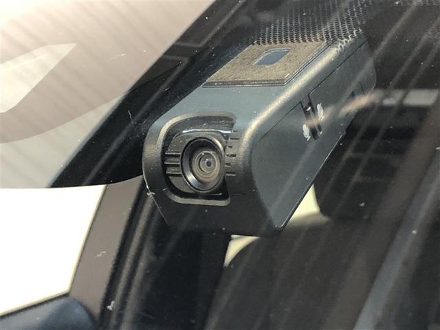 カローラツーリング ハイブリッド　Ｇ－Ｘ　レンタカーＵＰ　Ｂカメラ　ＬＥＤ　ドライブレコーダー　寒冷地仕様　スマートキー　ナビ　クルーズコントロール　横滑り防止装置　ＥＴＣ　４ＷＤ　ミュージックプレイヤー接続可　メモリーナビ　オートエアコン（6枚目）