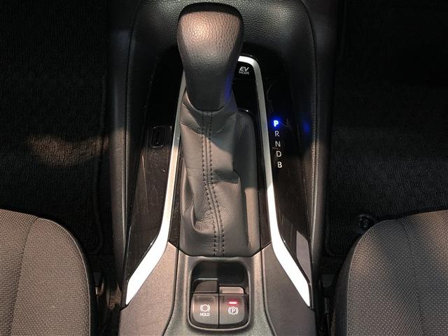 カローラツーリング ハイブリッド　Ｇ－Ｘ　レンタカーＵＰ　Ｂカメラ　ＬＥＤ　ドライブレコーダー　寒冷地仕様　スマートキー　ナビ　クルーズコントロール　横滑り防止装置　ＥＴＣ　４ＷＤ　ミュージックプレイヤー接続可　メモリーナビ　オートエアコン（19枚目）