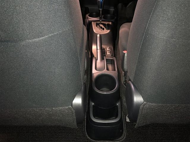 アクア Ｓ　キーレスエントリ　イモビ　オートエアコン　デュアルエアバック　ＥＳＣ　パワーウィンドウ　ＡＵＸ端子　アルミホイール　ＳＲＳ　パワーステアリング　ＡＢＳ　寒冷地仕様車　アイストップ（26枚目）