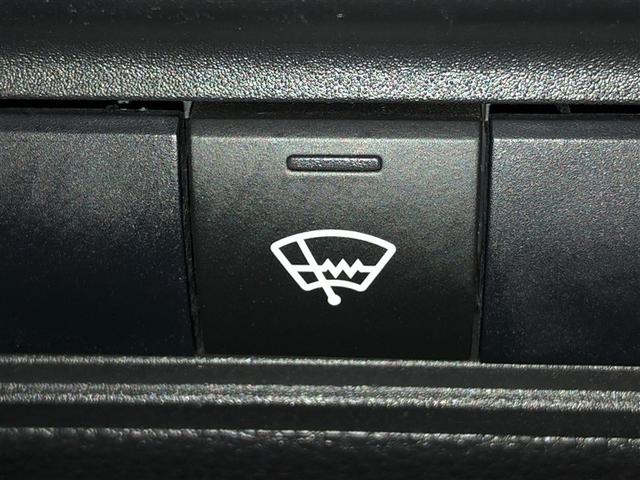 ヤリス Ｘ　追突防止装置　ＶＳＣ　スマートキー＆プッシュスタート　イモビライザー　寒冷地仕様　Ｂカメラ　マニュアルエアコン　ＥＴＣ付　ナビ　Ａクルコン　レンタアップ　４ＷＤ　パワーウインドウ　ＡＢＳ　キーレス（25枚目）