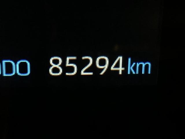 ヤリス Ｘ　追突防止装置　ＶＳＣ　スマートキー＆プッシュスタート　イモビライザー　寒冷地仕様　Ｂカメラ　マニュアルエアコン　ＥＴＣ付　ナビ　Ａクルコン　レンタアップ　４ＷＤ　パワーウインドウ　ＡＢＳ　キーレス（36枚目）