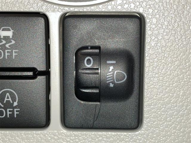 ミライース Ｘ　ＳＡＩＩＩ　衝突軽減装置　ＬＥＤ　横滑り防止装置　Ｗエアバック　運転席エアバッグ　アイスト　リモコンキー　ＡＢＳ　４ＷＤ　パワーウインドウ　パワーステアリング　エアコン（21枚目）