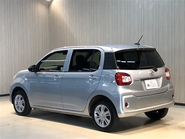 パッソ Ｘ　ナビ　横滑り防止　ＥＴＣ　Ｂカメ　エアコン　アイドリングストップ　４ＷＤ　メモリーナビ　スマートキー　衝突被害軽減システム　ベンチシート　レンタアップ　ワイヤレスキー（7枚目）