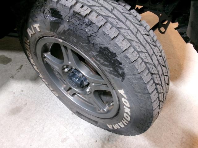 ジムニー ワイルドウインド 4WD オートマ 2.5インチリフトアップ 74000km ヨコハマジオランダーAT大径タイヤ 純正ホイール冬タイヤ付 ETC(34枚目)