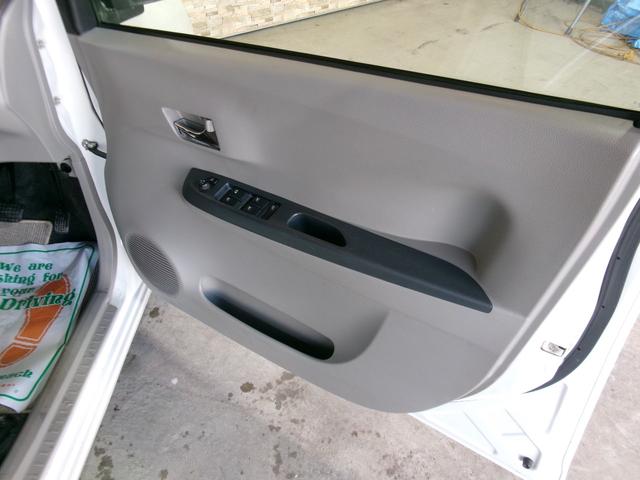 ピクシスエポック X SA スマートアシスト 冬タイヤ 衝突被害軽減ブレーキ アイドリングストップ 車検付き 令和9年5月まで パールホワイト ミライースOEM車(15枚目)