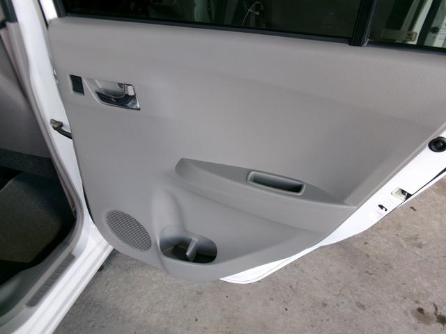 ピクシスエポック X SA スマートアシスト 冬タイヤ 衝突被害軽減ブレーキ アイドリングストップ 車検付き 令和9年5月まで パールホワイト ミライースOEM車(17枚目)