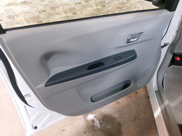 ピクシスエポック X SA スマートアシスト 冬タイヤ 衝突被害軽減ブレーキ アイドリングストップ 車検付き 令和9年5月まで パールホワイト ミライースOEM車(23枚目)