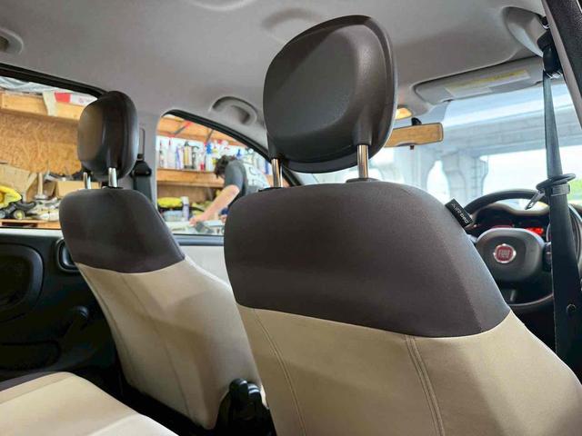 パンダ 　アルミホイール　ＡＴ　ＡＢＳ　ＥＳＣ　エアコン　パワーウィンドウ　運転席エアバッグ　ＣＤ（22枚目）