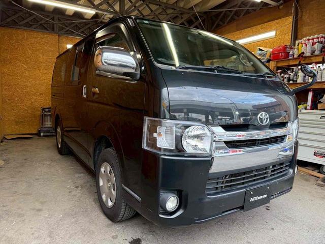 ハイエースバン 　ナビ　両側スライドドア　ＡＴ　ミュージックプレイヤー接続可　エアコン　パワーウィンドウ　運転席エアバッグ（21枚目）
