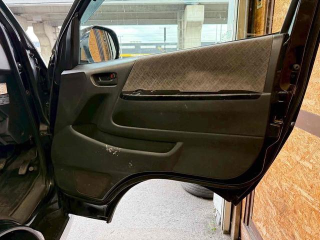 ハイエースバン 　ナビ　両側スライドドア　ＡＴ　ミュージックプレイヤー接続可　エアコン　パワーウィンドウ　運転席エアバッグ（53枚目）