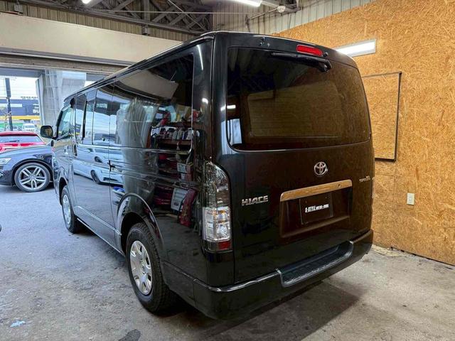 ハイエースバン 　ナビ　両側スライドドア　ＡＴ　ミュージックプレイヤー接続可　エアコン　パワーウィンドウ　運転席エアバッグ（56枚目）