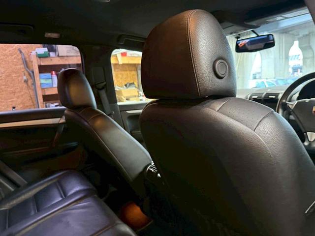カイエン ベースグレード　４ＷＤ　ドライブレコーダー　ナビ　ＴＶ　アルミホイール　ＡＴ　盗難防止システム　ＡＢＳ　エアコン　パワーステアリング　パワーウィンドウ（11枚目）