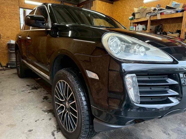 カイエン ベースグレード　４ＷＤ　ドライブレコーダー　ナビ　ＴＶ　アルミホイール　ＡＴ　盗難防止システム　ＡＢＳ　エアコン　パワーステアリング　パワーウィンドウ（55枚目）