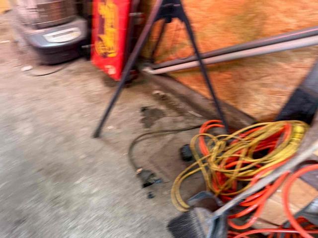 ジープ・レネゲード トレイルホーク　４ＷＤ　ドライブレコーダー　バックカメラ　オートクルーズコントロール　ナビ　オートライト　ＨＩＤ　アルミホイール　スマートキー　ＡＴ　盗難防止システム　ＡＢＳ　エアコン　パワーステアリング（38枚目）