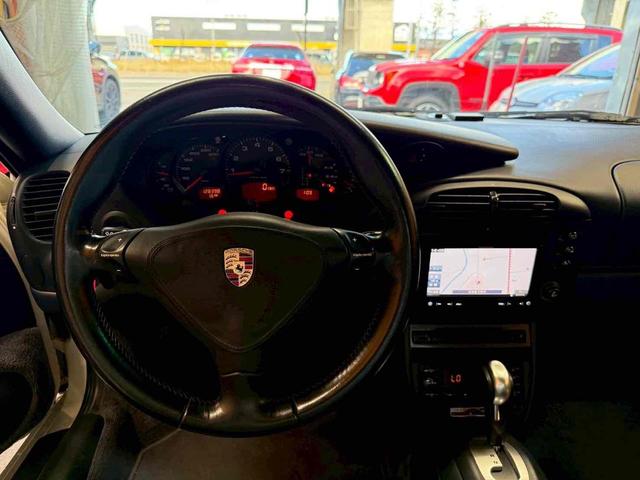 911  左ハンドル ナビ AT アルミホイール エアコン 運転席エアバッグ(3枚目)
