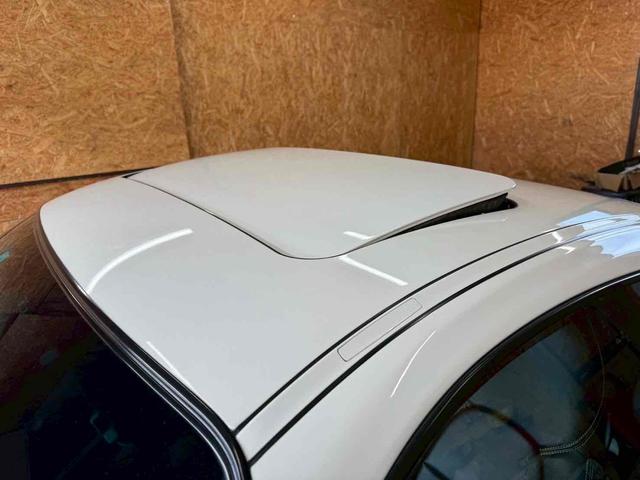 911  左ハンドル ナビ AT アルミホイール エアコン 運転席エアバッグ(24枚目)