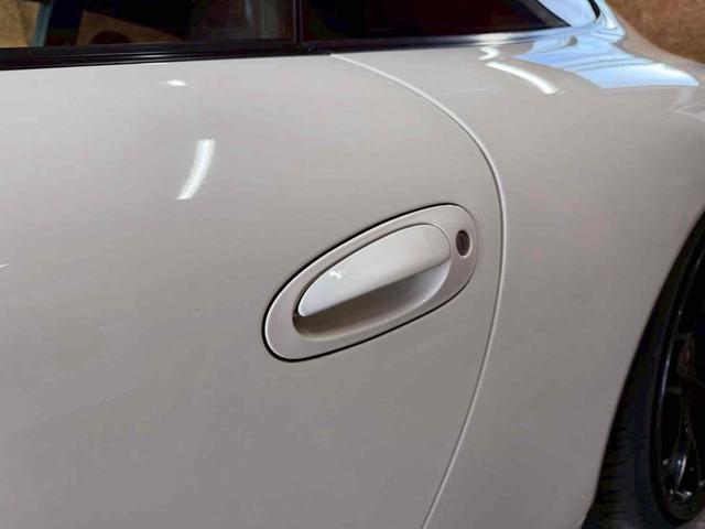 911  左ハンドル ナビ AT アルミホイール エアコン 運転席エアバッグ(26枚目)