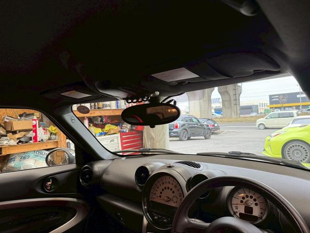 MINI クーパー ペースマン オール4 4WD アルミホイール AT 盗難防止システム ABS CD エアコン パワーステアリング パワーウィンドウ(34枚目)