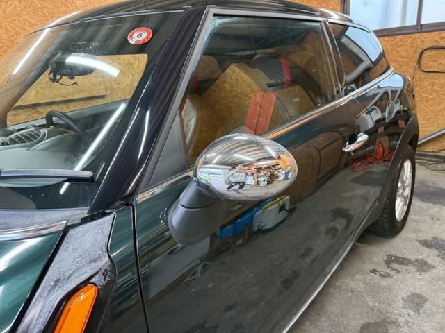 MINI クーパー ペースマン オール4 4WD アルミホイール AT 盗難防止システム ABS CD エアコン パワーステアリング パワーウィンドウ(39枚目)