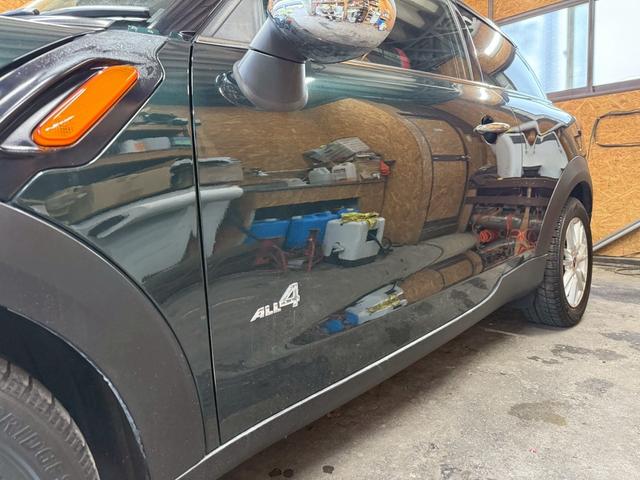 MINI クーパー ペースマン オール4 4WD アルミホイール AT 盗難防止システム ABS CD エアコン パワーステアリング パワーウィンドウ(44枚目)