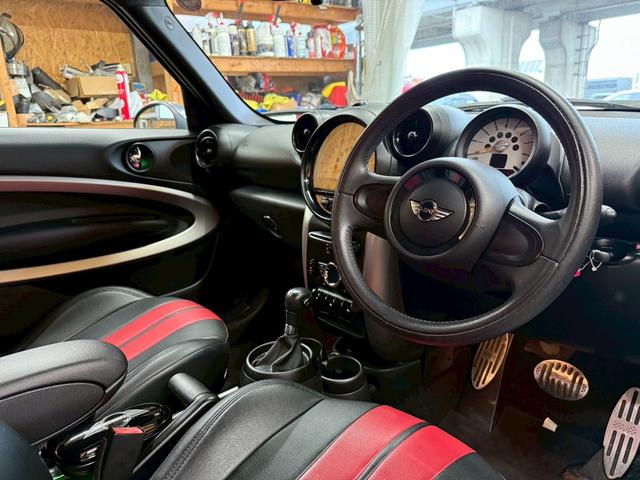 MINI クーパー ペースマン オール4 4WD アルミホイール AT 盗難防止システム ABS CD エアコン パワーステアリング パワーウィンドウ(48枚目)