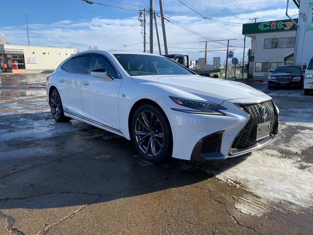 LS LS500h Fスポーツ 4WD バックカメラ シートヒーター オートマチックハイビーム スマートキー 100V電源 Bluetooth接続(3枚目)