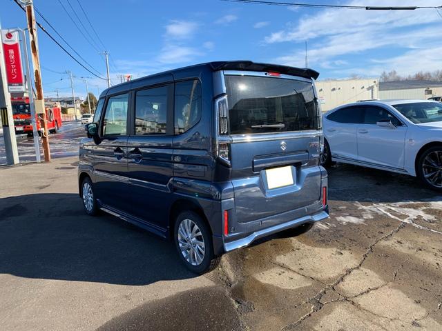 スペーシアカスタム ハイブリッドＧＳ　４ＷＤ　フルフラット　	シートヒーター　ベンチシート　頸部衝撃緩和ヘッドレスト　オートマチックハイビーム　スマートキー（4枚目）