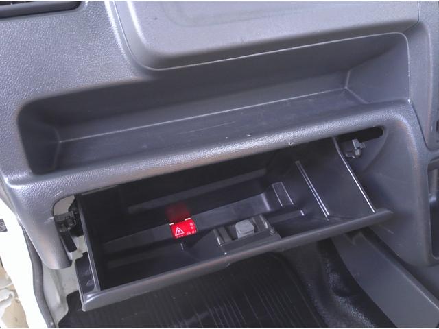 ＮＴ１００クリッパートラック ＤＸ　４ＷＤ　検Ｒ８年１２月　５ＭＴ　純正オーディオ　前後ドラレコ　アオリ３方開　切替４ＷＤ　ヘッドライトレベライザー　シガー電源　Ｗエアバッグ　フロアマット（21枚目）