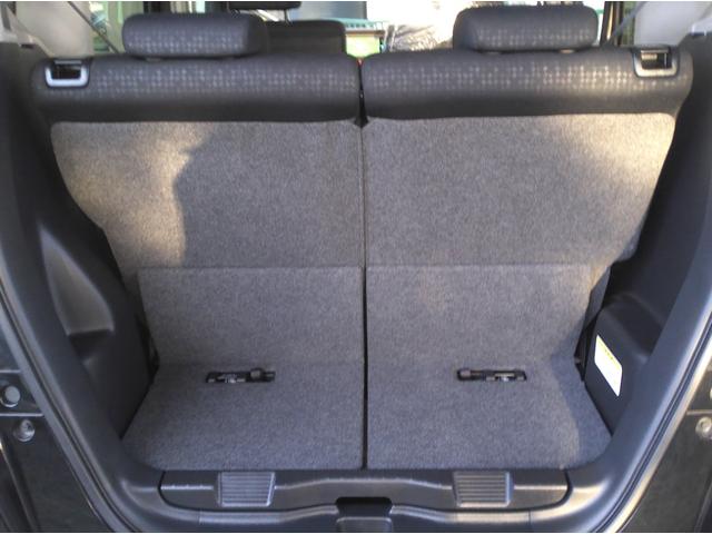 N-BOXカスタム G・Lパッケージ 4WD フルエアロ ナビTV バックカメラ ブルートゥース 左パワスラ HID フォグ ETC シートヒーター 15AW 新品タイヤ オートライト スマートキー 横滑り防止機能 ミラーヒーター(17枚目)