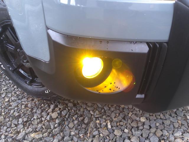 デリカＤ：５ Ｇ　パワーパッケージ　８インチナビＴＶ　バックカメラ　ブルートゥース　リフトアップ　ホワイトレターＡ／Ｔタイヤ　マッドフラップ　パワスラ　マフラー　ＡＡＣ　ＨＩＤ　フォグ　クルコン　オートライト　ＥＴＣ　スマートキー（5枚目）