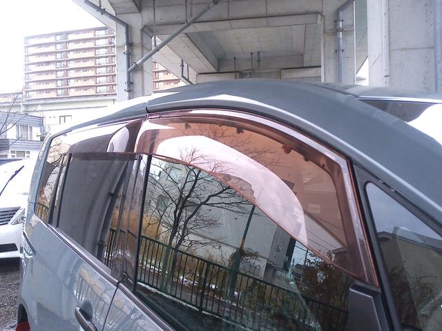 デリカＤ：５ Ｇ　パワーパッケージ　８インチナビＴＶ　バックカメラ　ブルートゥース　リフトアップ　ホワイトレターＡ／Ｔタイヤ　マッドフラップ　パワスラ　マフラー　ＡＡＣ　ＨＩＤ　フォグ　クルコン　オートライト　ＥＴＣ　スマートキー（6枚目）