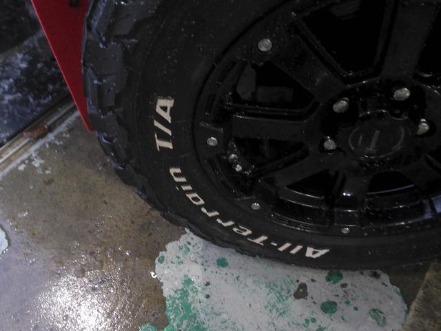 デリカＤ：５ Ｇ　パワーパッケージ　８インチナビＴＶ　バックカメラ　ブルートゥース　リフトアップ　ホワイトレターＡ／Ｔタイヤ　マッドフラップ　パワスラ　マフラー　ＡＡＣ　ＨＩＤ　フォグ　クルコン　オートライト　ＥＴＣ　スマートキー（10枚目）