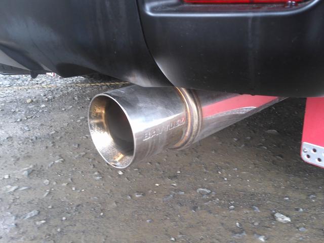 デリカＤ：５ Ｇ　パワーパッケージ　８インチナビＴＶ　バックカメラ　ブルートゥース　リフトアップ　ホワイトレターＡ／Ｔタイヤ　マッドフラップ　パワスラ　マフラー　ＡＡＣ　ＨＩＤ　フォグ　クルコン　オートライト　ＥＴＣ　スマートキー（13枚目）