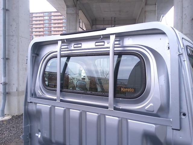 ハイゼットトラック スタンダード　５ＭＴ　検Ｒ８／１０　純正オーディオ　三方開トラック　１２ＡＷ　オートライト　横滑り防止機能　アイドリングストップ　パーキングソナー　荷台収納ボックス　記録簿　Ｗエアバッグ（7枚目）