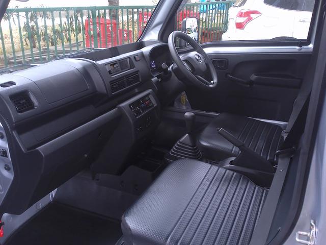 ハイゼットトラック スタンダード　５ＭＴ　検Ｒ８／１０　純正オーディオ　三方開トラック　１２ＡＷ　オートライト　横滑り防止機能　アイドリングストップ　パーキングソナー　荷台収納ボックス　記録簿　Ｗエアバッグ（14枚目）