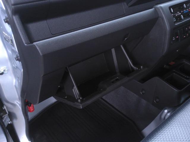 ハイゼットトラック スタンダード　５ＭＴ　検Ｒ８／１０　純正オーディオ　三方開トラック　１２ＡＷ　オートライト　横滑り防止機能　アイドリングストップ　パーキングソナー　荷台収納ボックス　記録簿　Ｗエアバッグ（21枚目）