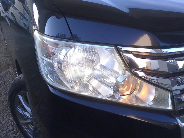 ステップワゴンスパーダ Ｓ　フルエアロ　ナビＴＶ　ブルートゥース　ＢＤ　ＤＶＤ　ＣＤ　両側パワースライドドア　リアエアコン・ヒーター　１６インチＡＷ　オートライト　Ｆガラス熱線　ＨＩＤ　フォグ　スポイラー　バイザー　マット（4枚目）