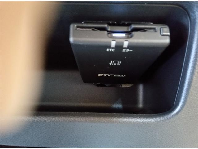 デイズ Ｘ　４ＷＤ　衝突軽減ブレーキ　Ｂｌｕｅｔｏｏｔｈ　全周囲カメラ　純正ナビ　ＴＶ　コーナーソナー　ＤＶＤ　禁煙車　前席シートヒーター　ＥＴＣ　盗難防止装置　電動格納ドアミラー　インテリジェントキー　ＡＢＳ（22枚目）