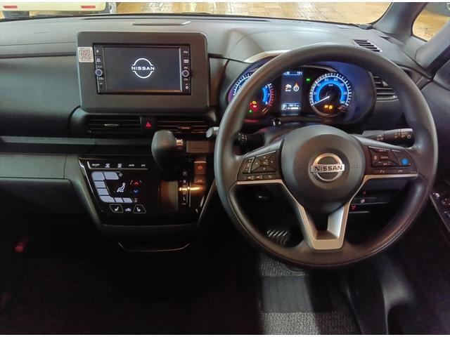 ルークス ハイウェイスター　Ｘ　プロパイロットエディション　４ＷＤ　衝突軽減ブレーキ　Ｂｌｕｅｔｏｏｔｈ　全周囲カメラ　純正ナビ　ＴＶ　両側パワースライドドア　盗難防止システム　ＬＥＤライト　インテリキー　追従クルコン　前席シートヒーター　禁煙車　ＥＴＣ（11枚目）