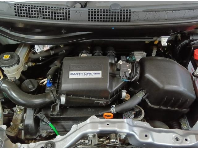 N-WGN G 4WD 禁煙車 電動格納ミラ- iストップ Sキー USB接続 横滑り防止システム シ-トヒ-タ- 盗難防止 AUTOエアコン 助手席エアバック 運転席エアバック ABS パワーウィンドウ CD(12枚目)