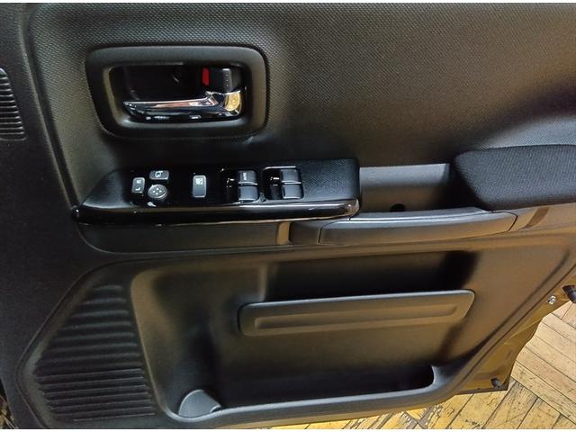 スペーシアカスタム ハイブリッドGS 4WD 衝突軽減ブレーキ Bluetooth 社外ナビ TV 片側パワースライドドア 前後誤発進抑制機能 禁煙 USB入力 シートH DVD再生 ETC車載器 LEDヘッドライト スマートキー(34枚目)