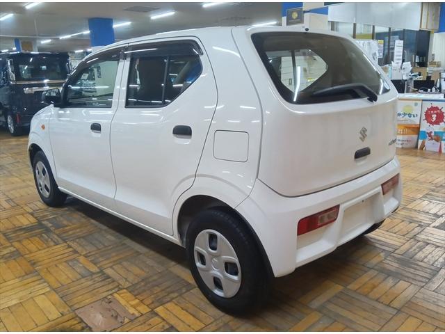 アルト F 4WD ダブルエアバック 運転席側シートヒーター キーレスエントリーシステム 横滑防止 パワステ AC ABS 禁煙 パワーウインドー CD(8枚目)