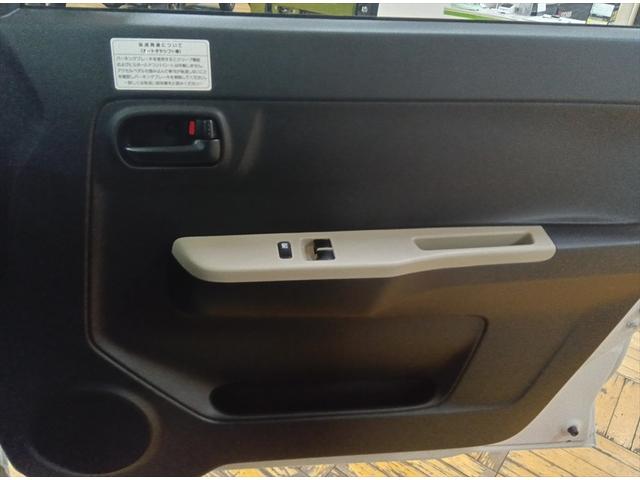 アルト F 4WD ダブルエアバック 運転席側シートヒーター キーレスエントリーシステム 横滑防止 パワステ AC ABS 禁煙 パワーウインドー CD(25枚目)