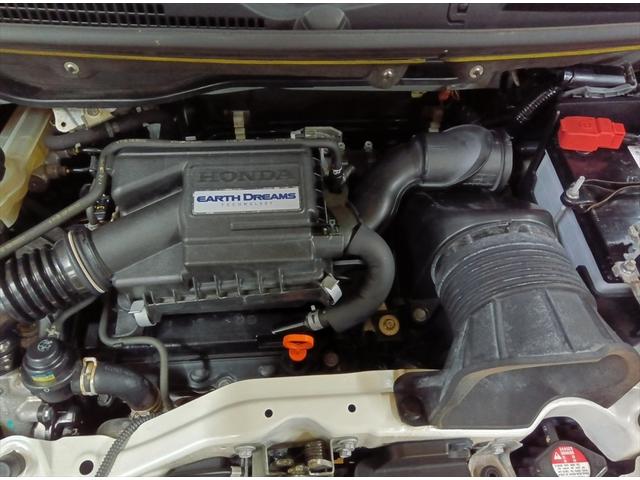 Ｎ－ＢＯＸ Ｇ・ターボＬパッケージ　あんしんパッケージ　４ＷＤ　衝突軽減ブレーキ　Ｂｌｕｅｔｏｏｔｈ　バックカメラ　ドライブレコーダー　社外ナビ　ＴＶ　両側パワースライドドア　スマ－トキ－　禁煙　ＥＴＣ車載器　オートクルーズコントロール（12枚目）