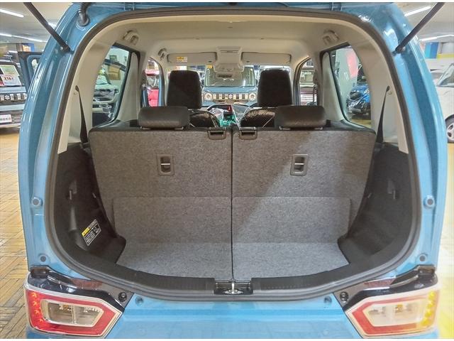 公園通り沿いの大きな看板が目印！