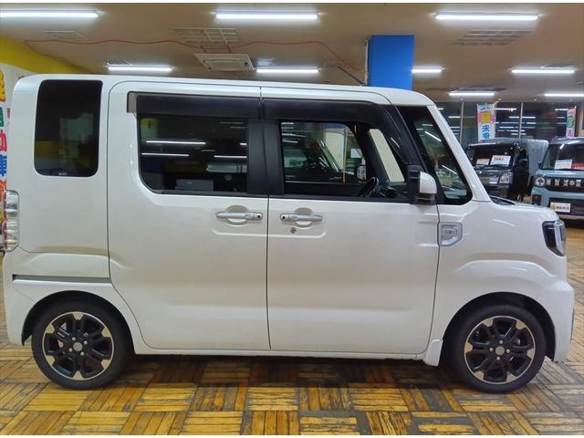 ウェイク Ｇ　ＳＡ　ターボ　純正８インチナビ　４ＷＤ　Ｂｌｕｅｔｏｏｔｈ　バックカメラ　ＴＶ　両側パワースライドドア　盗難防止装置　禁煙車　ＬＥＤランプ　横滑り防止　ＥＴＣ車載器　運転席シートヒーター　ＵＳＢ　ＤＶＤ再生（4枚目）